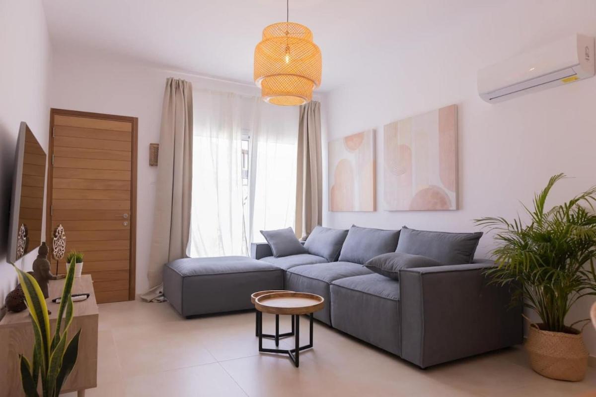 Apartment Bali-style One Bedroom At Lighthouse *
